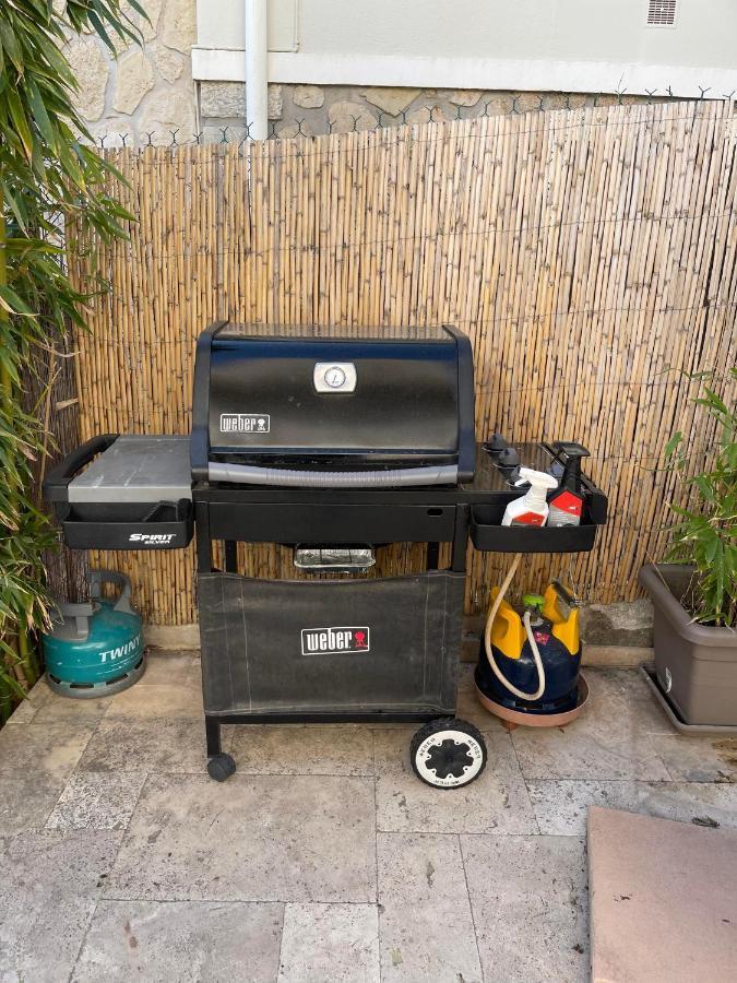 Rdc De Maison Avec Terrasse Barbecue 툴롱 외부 사진